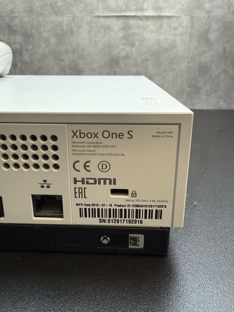 Xbox One S 1 TB z kompletem gier!