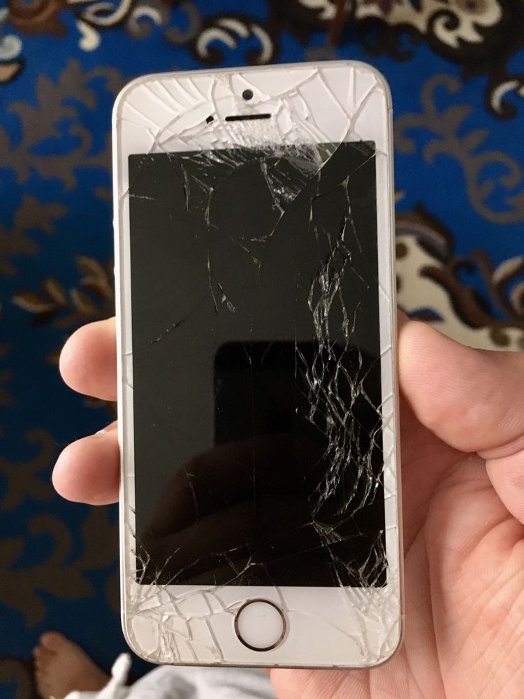 Iphone SE 64gb R-sim