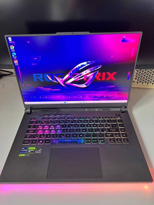 Asus ROG Strix G16 2023 G614JV [G614JV-N4102W]