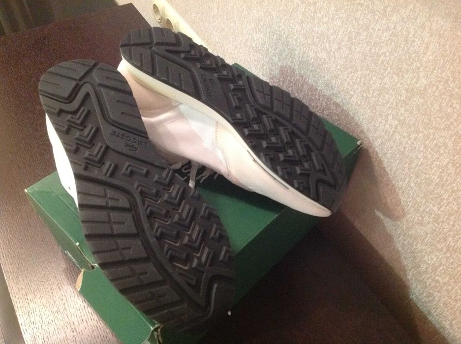 Кроссовки Lacoste, нові, ориг., белые летние, пр-во Таиланд, разм. 46.