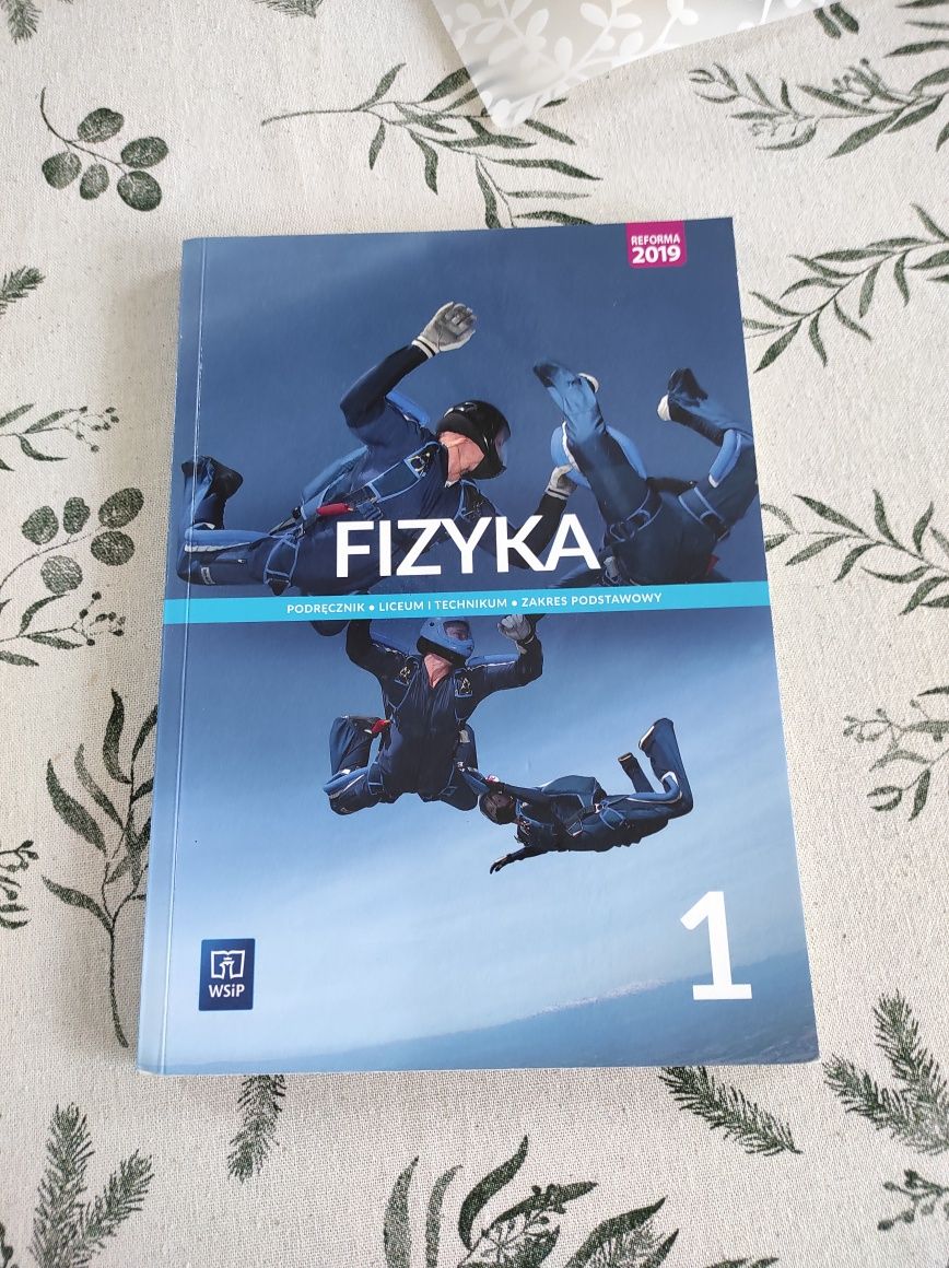 Fizyka klasa 1 liceum