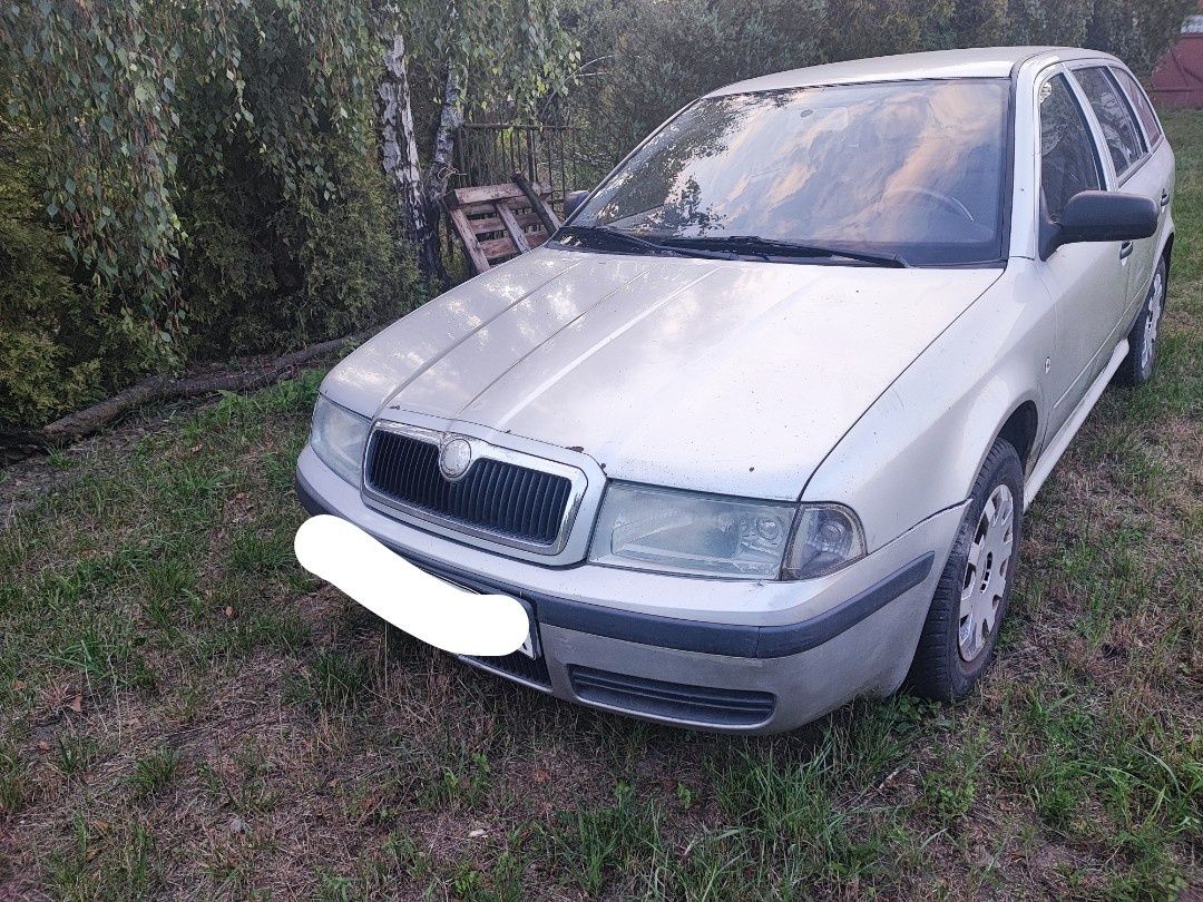 Skoda Octavia 2 kombi hak 1.9
