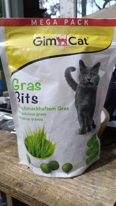 Ласощі для котів GimCat Gras Bits 425 г - трава