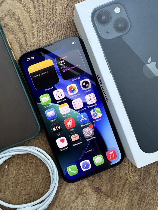 Apple IPhone Айфон 13 128ГБ Чорний, Неверлок, Оригінал