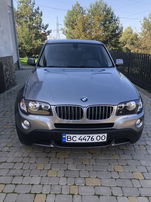 Продаж BMW X3 хороший стан і гаражне зберігання