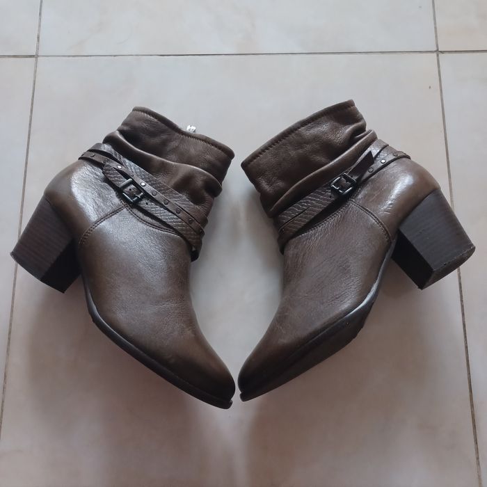 Botki LASOCKI skórzane ocieplane zadbane 39/ salon 319 zł