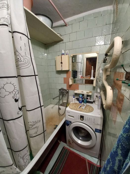 Продам 3 к квартиру на Яновского