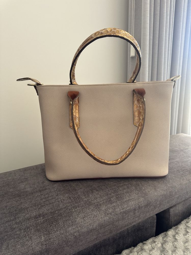 2 Bolsas Cavalinho