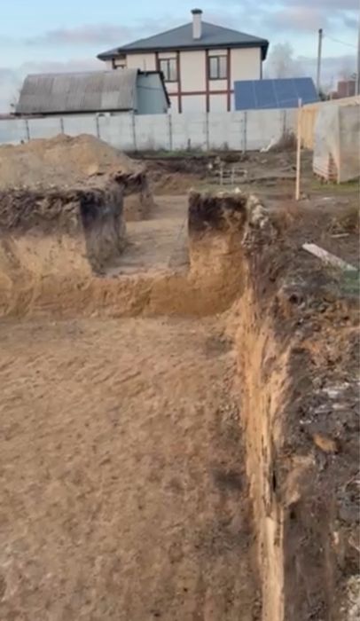 Безкоштовно віддам багато глини