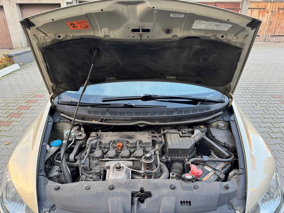Honda Civic sedan VIII 1.8 140KM 2008 Polski Salon, niski przebieg