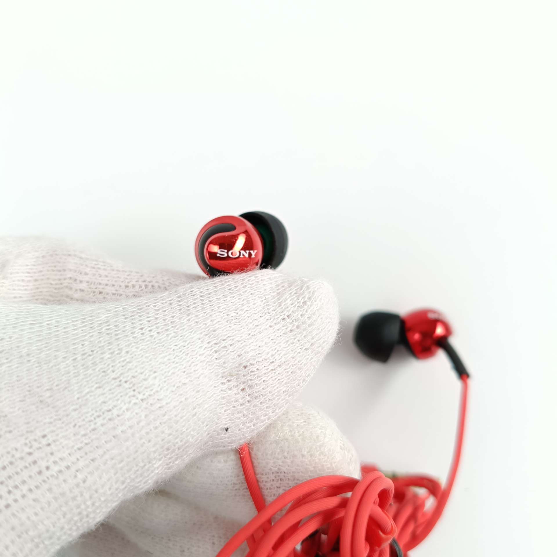 Słuchawki douszne Sony MDR-EX110AP Red