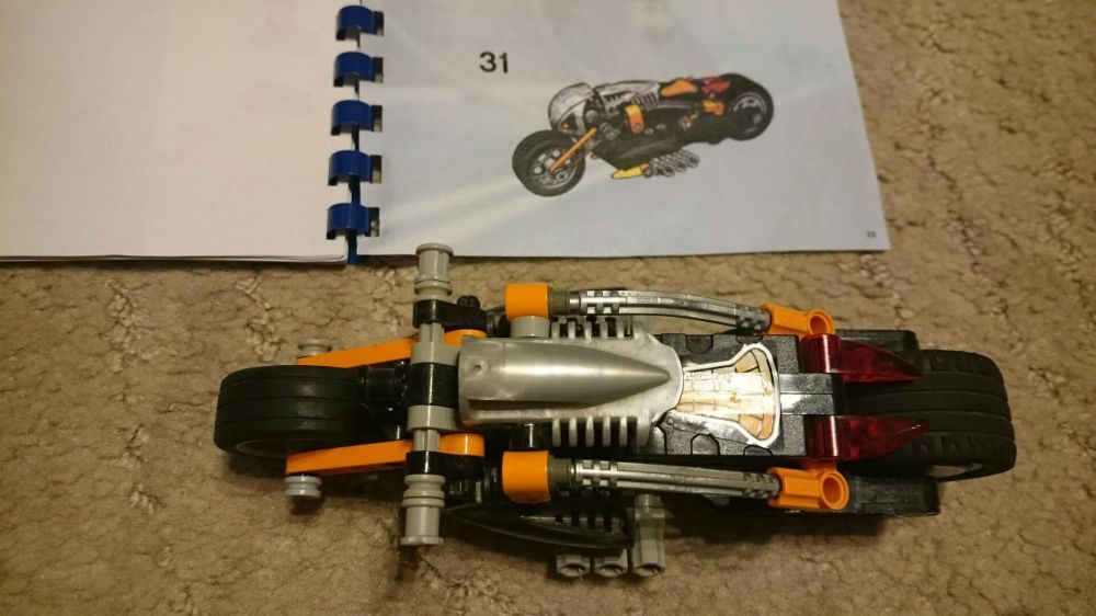 Lego racer 8355 motor z napędem
