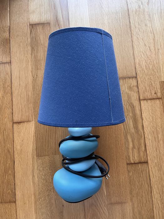 Candeeiro quarto rapaz