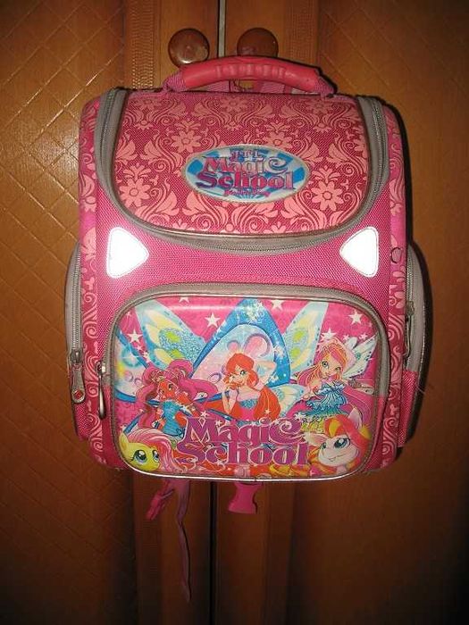 школьный рюкзак  и небольшая сумка