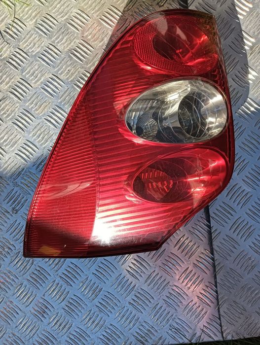 Lampa lewy tył  Renault Laguna II Kombi