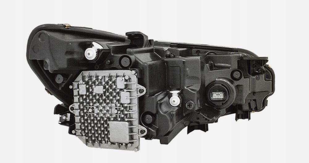 lampa reflektor lewy przód full led eu jeep cherokee kl 2019-