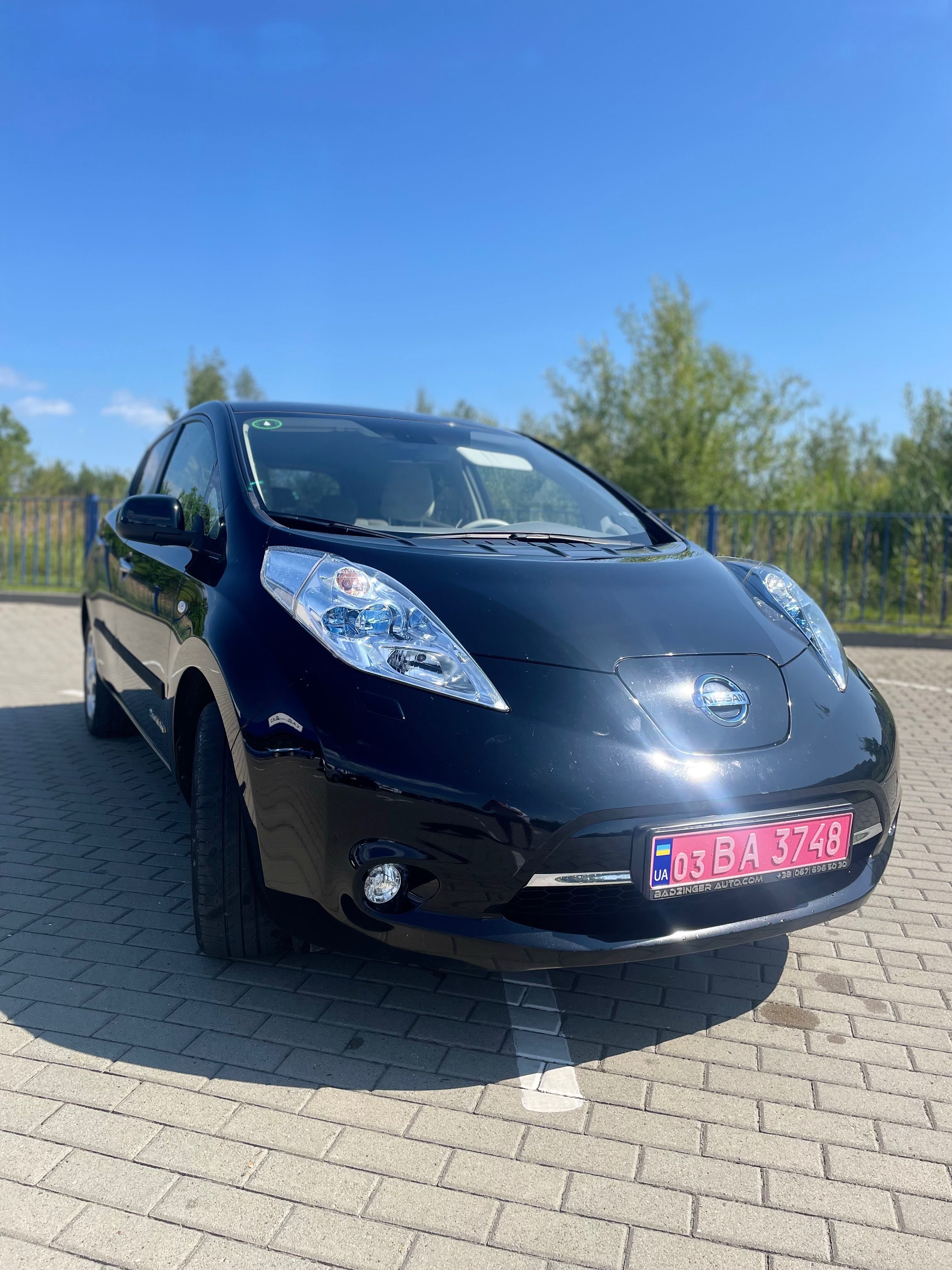 Nissan Leaf  24 kW 2013