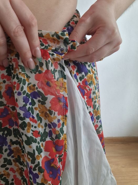 Długa spódnica w kwiatki