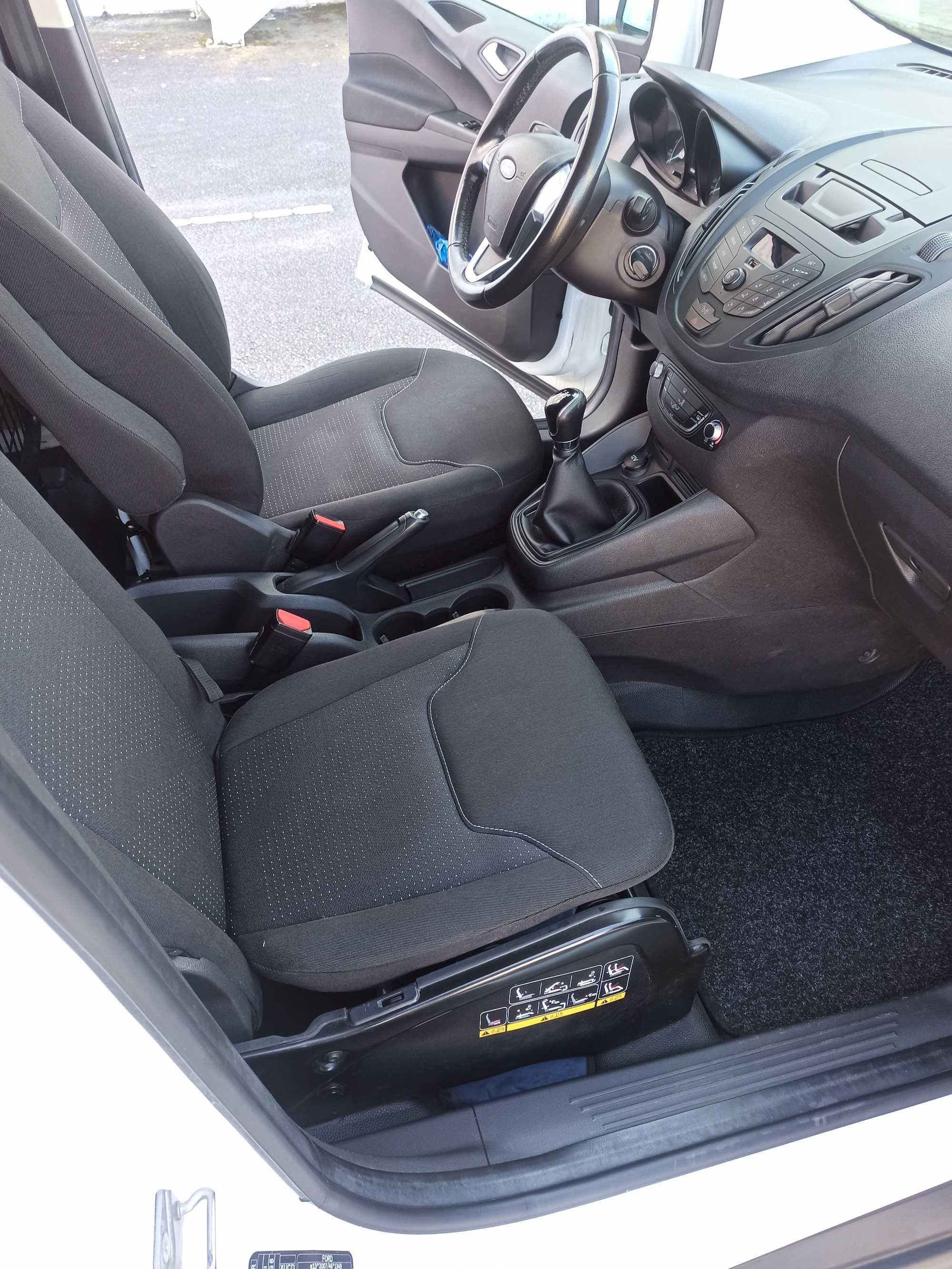 Ford Courier 2018