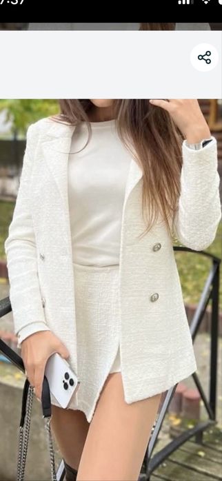 Продам костюм в чудовлму стані Xs-s