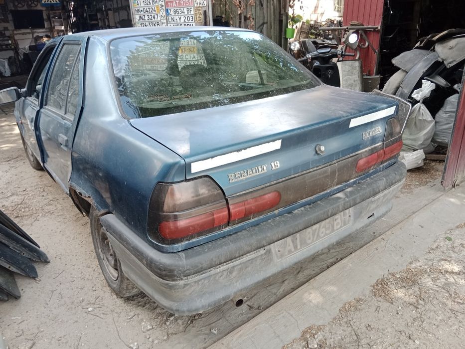 Разборка розборка рено 5 9 11 renault 19 21 25 коробка двигун стойки