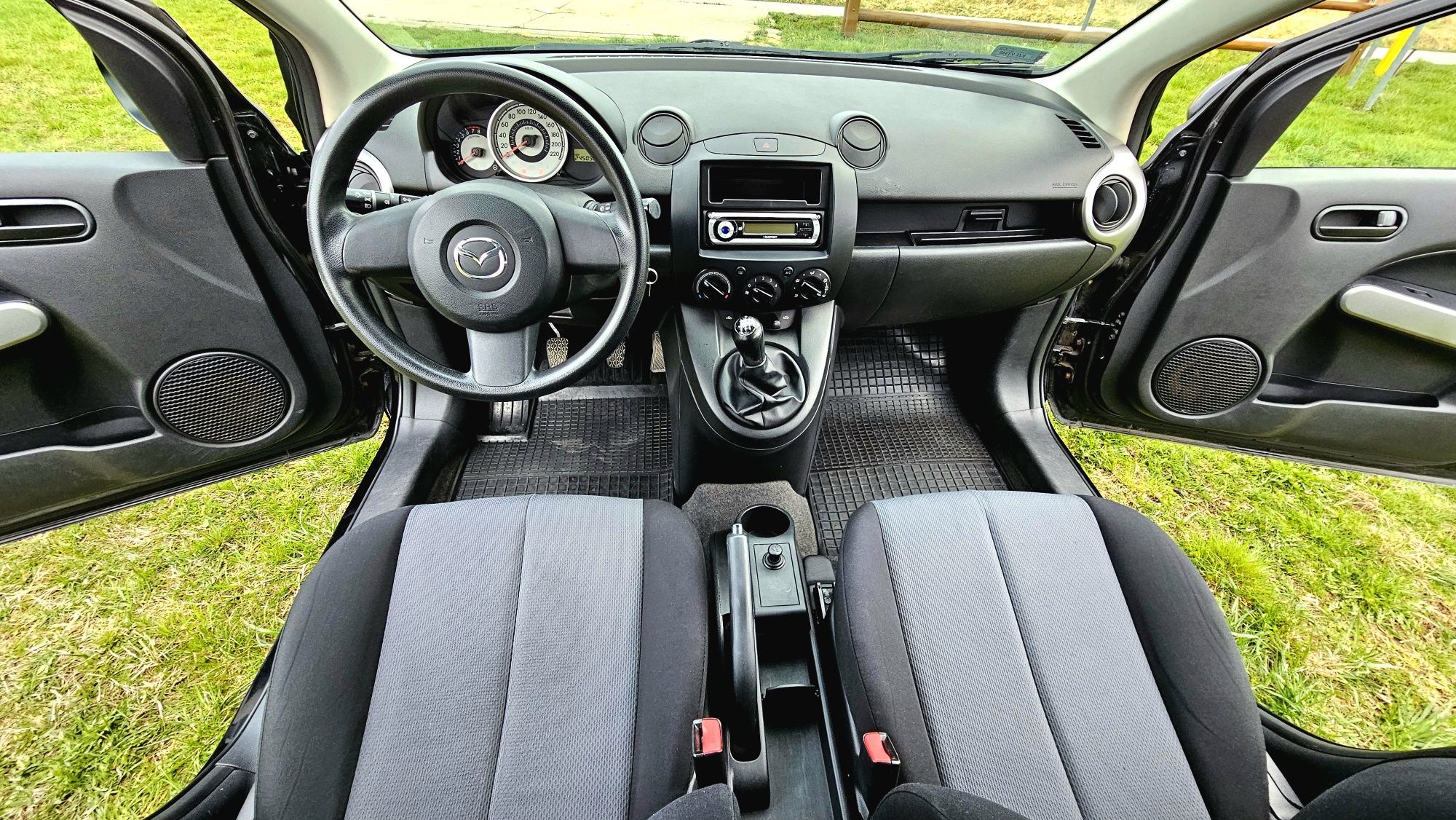 Mazda 2 II 1.3 2008, przegląd na rok! Super stan
