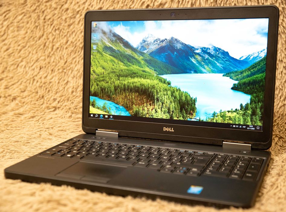 Ноутбуки 15.6' Dell Latitude E5540 E5570 E5590 i5 8/128GB батарея 10г