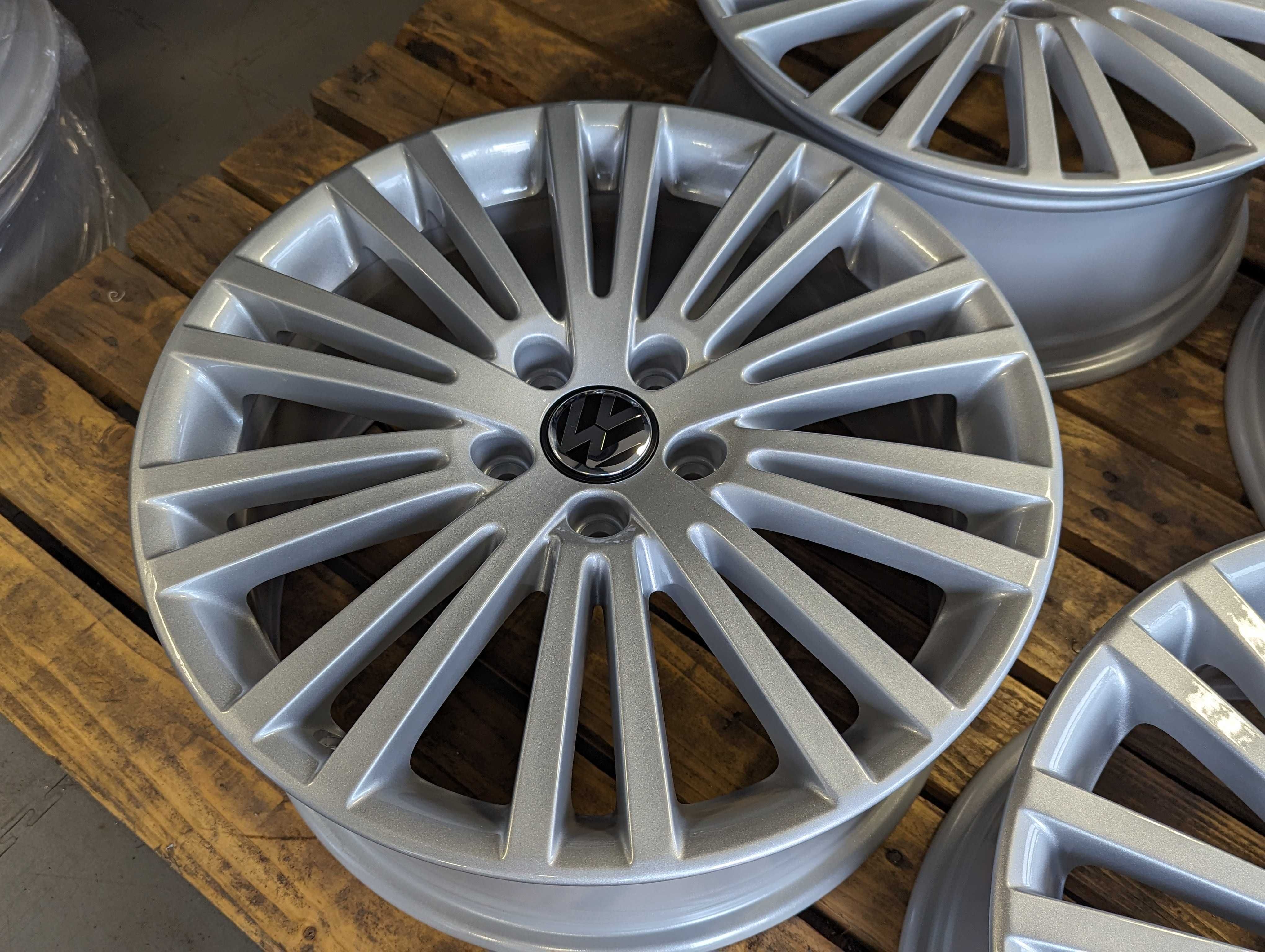 Oryginalne felgi Golf V R32 18" 5x112 1k0 GTI