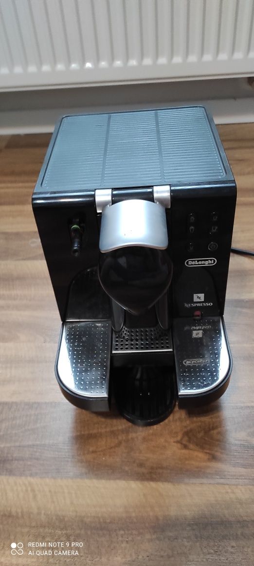 Ekspres do kawy DeLonghi nespreso