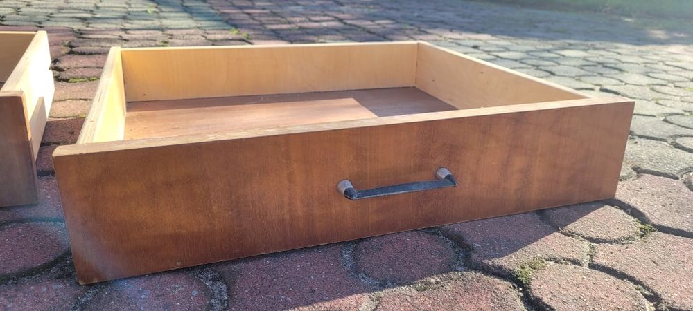 2 szuflady do starego kredensu PRL stan bardzo dobry