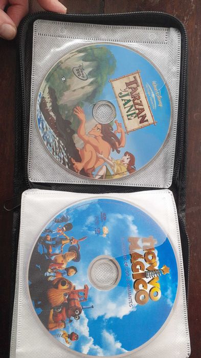 Filmes DVD para crianças em espanhol, português e inglês.