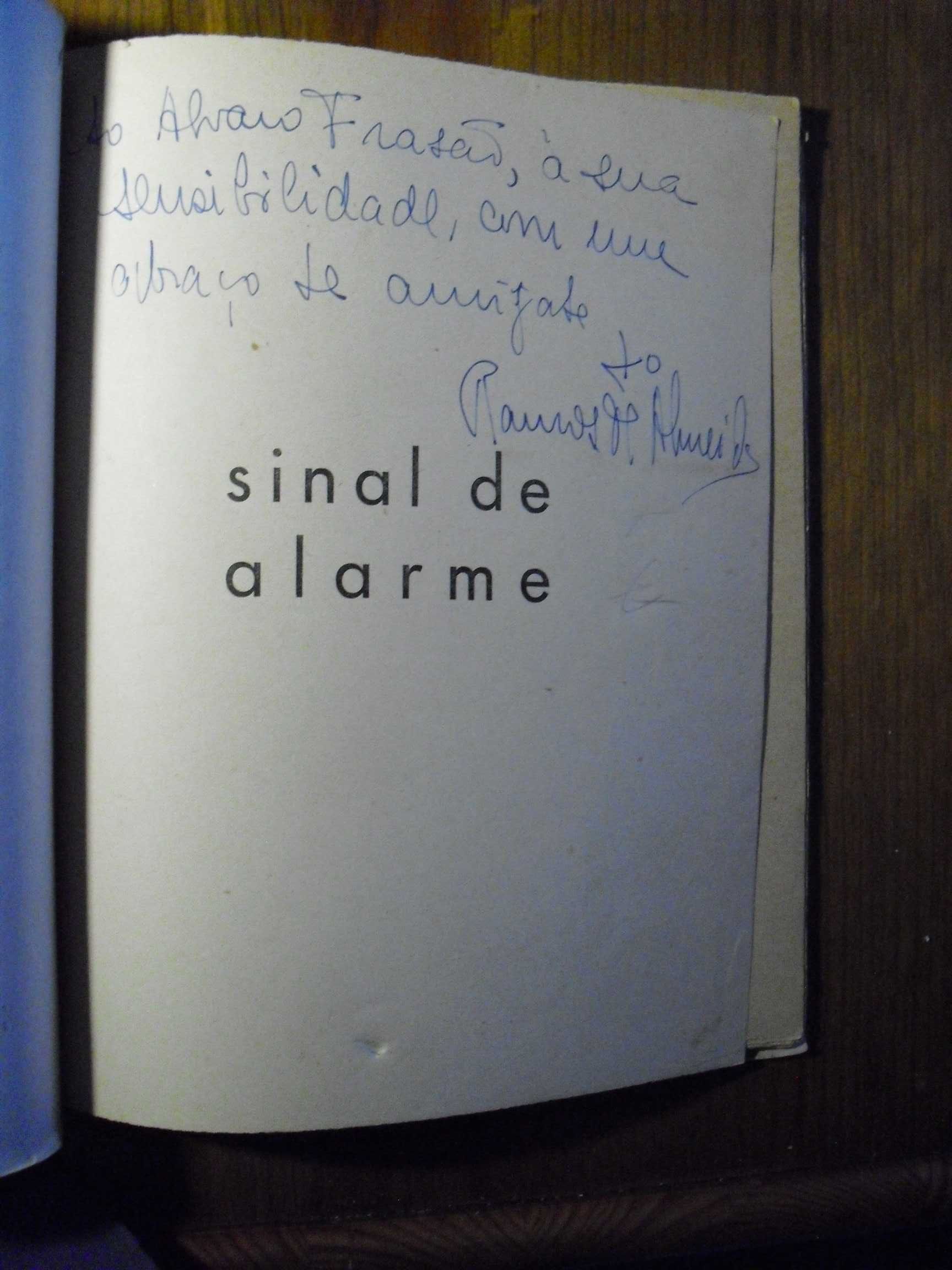 Almeida (António Ramos de);Sinal de Alarme-Poemas