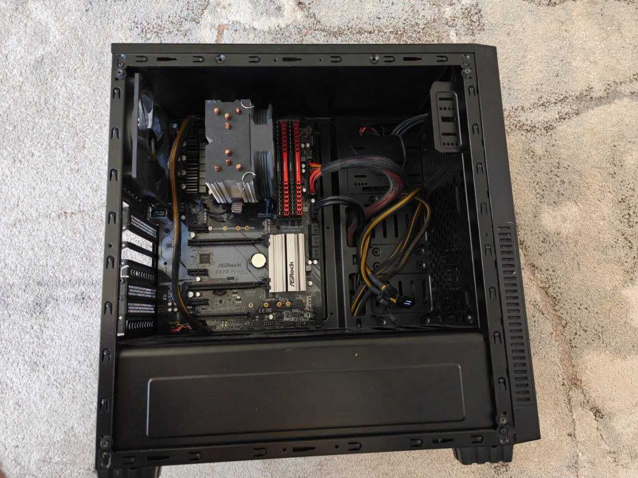 Komputer ,INTEL CORE I5 , 64gb DDR ram Bez Karty graficznej Bez dysku.