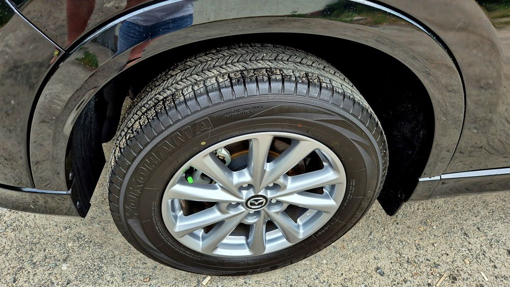 Mazda CX-5.select. black.