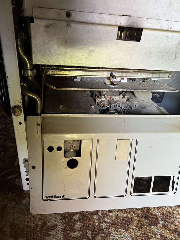 Продам котел на запчастини. Vaillant