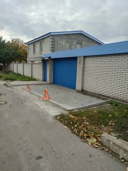 Продам дом по адресу город Каменское Дпереулок Каравайный