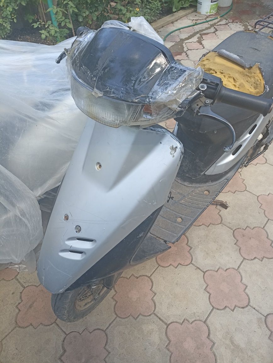 Honda Dio 27 ( на запчасти )