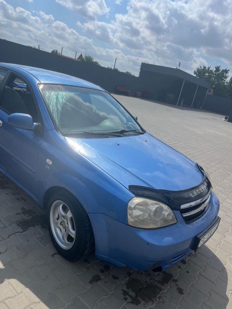 Продам lacetti 1.8