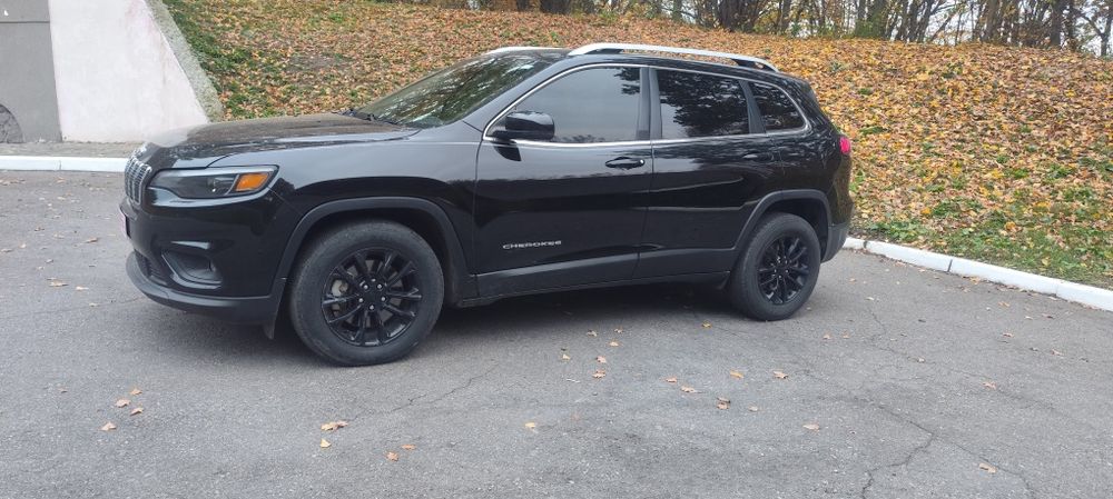 Продам Jeep Cherokee Лубни
