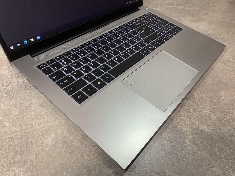 Gateway Ultra Slim (17.3”IPS FHD 120Hz/Ryzen 5 5500U/8/256Gb) ноутбук