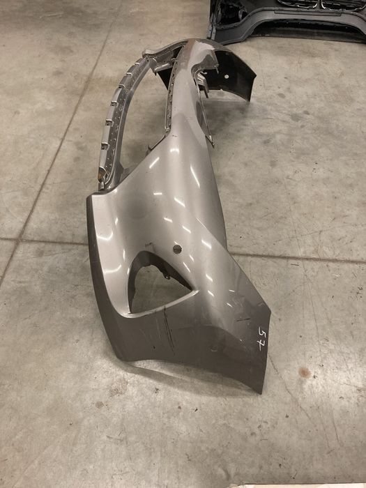 Zderzak przedni przód Toyota auris 2 oryginalny pod pdc