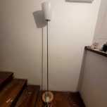 Lampa podlogowa wolnostojąca