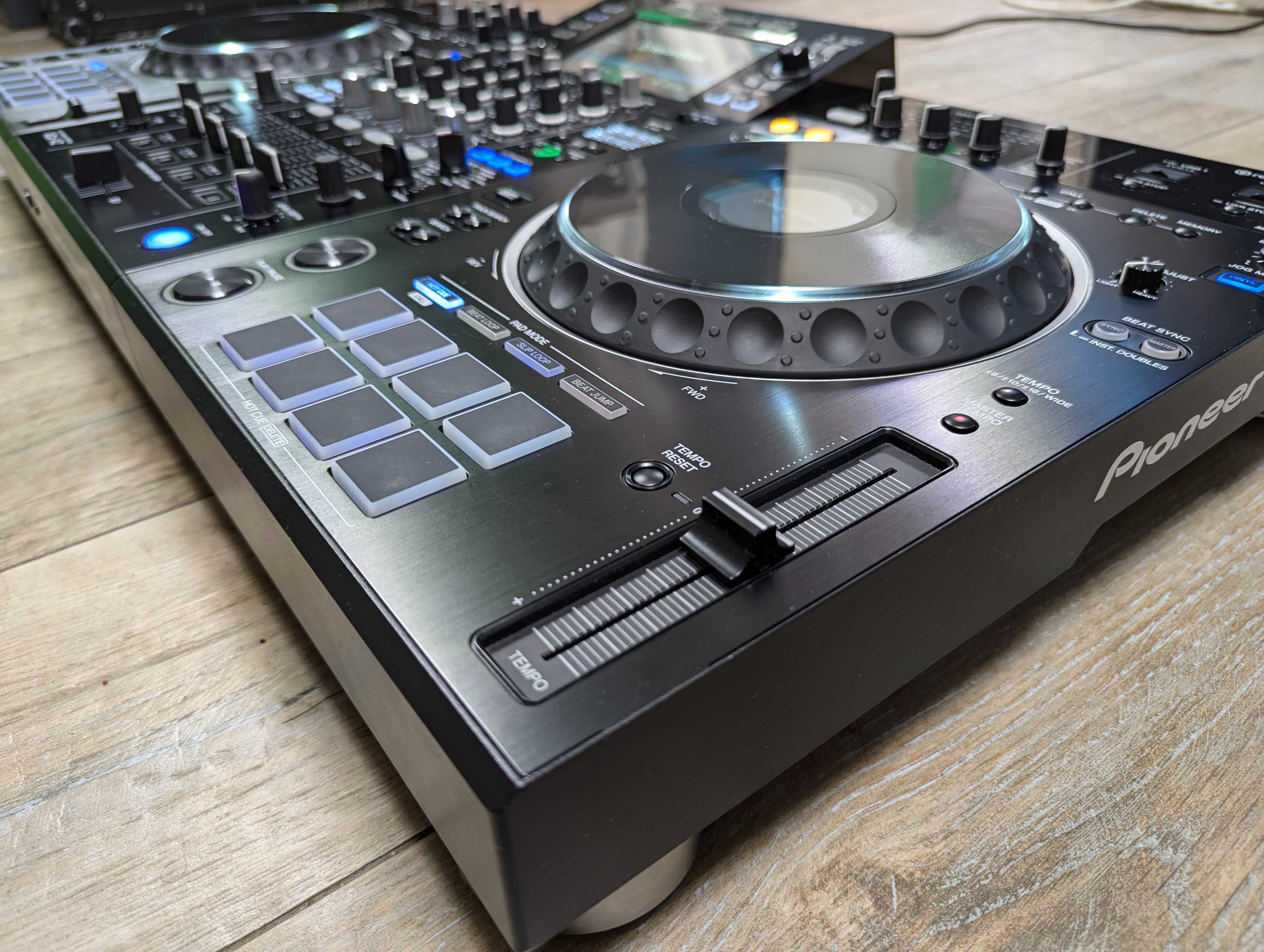 Pioneer XDJ XZ all in one + deck saver GWARANCJA nie DDJ AZ RX3 SZ RX2