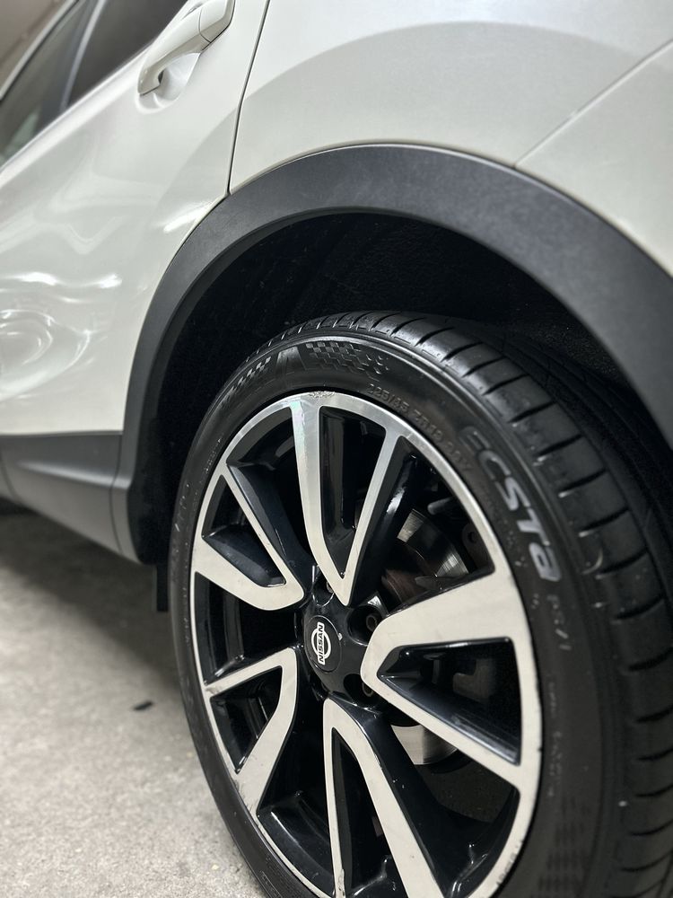 Nissan Qashqai 1.5 dCi Tekna – FULL EXTRAS