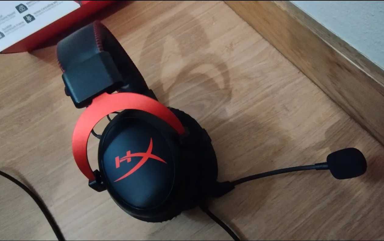 Fones Hyperex Cloud 2 - Usados em Bom Estado.