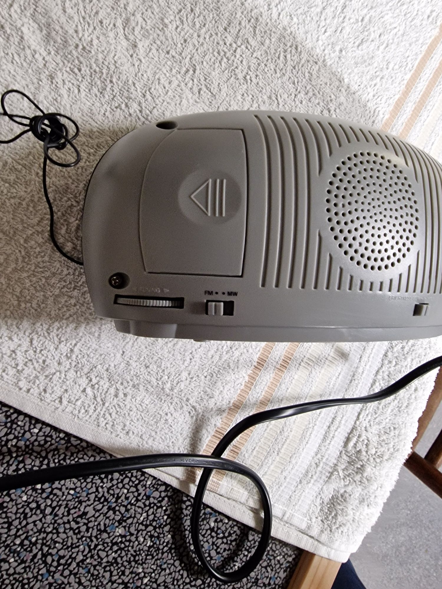 Zegar Elektryczny Budzik Radio Philips aj3540/12 , sprawne