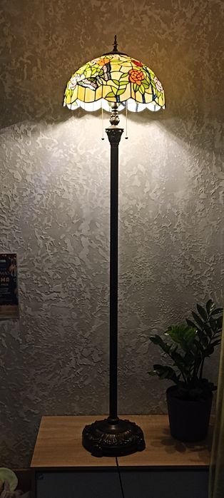 Ціна знижена до 3.11!!!Ексклюзивний Торшер у стилі Тіффані / Tiffany