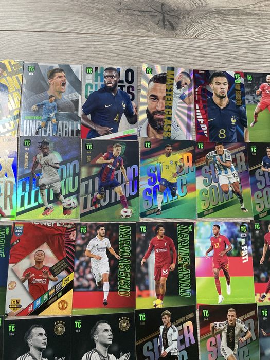 Karty pilkarskie Top Class 2024