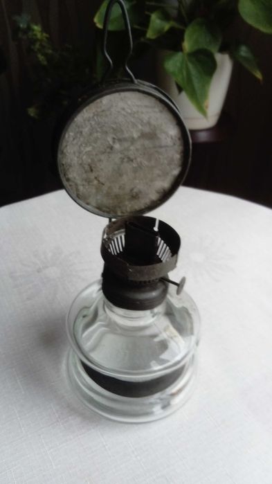 Lampa naftowa bez klosza