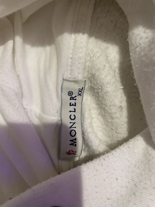 Кофта moncler белая